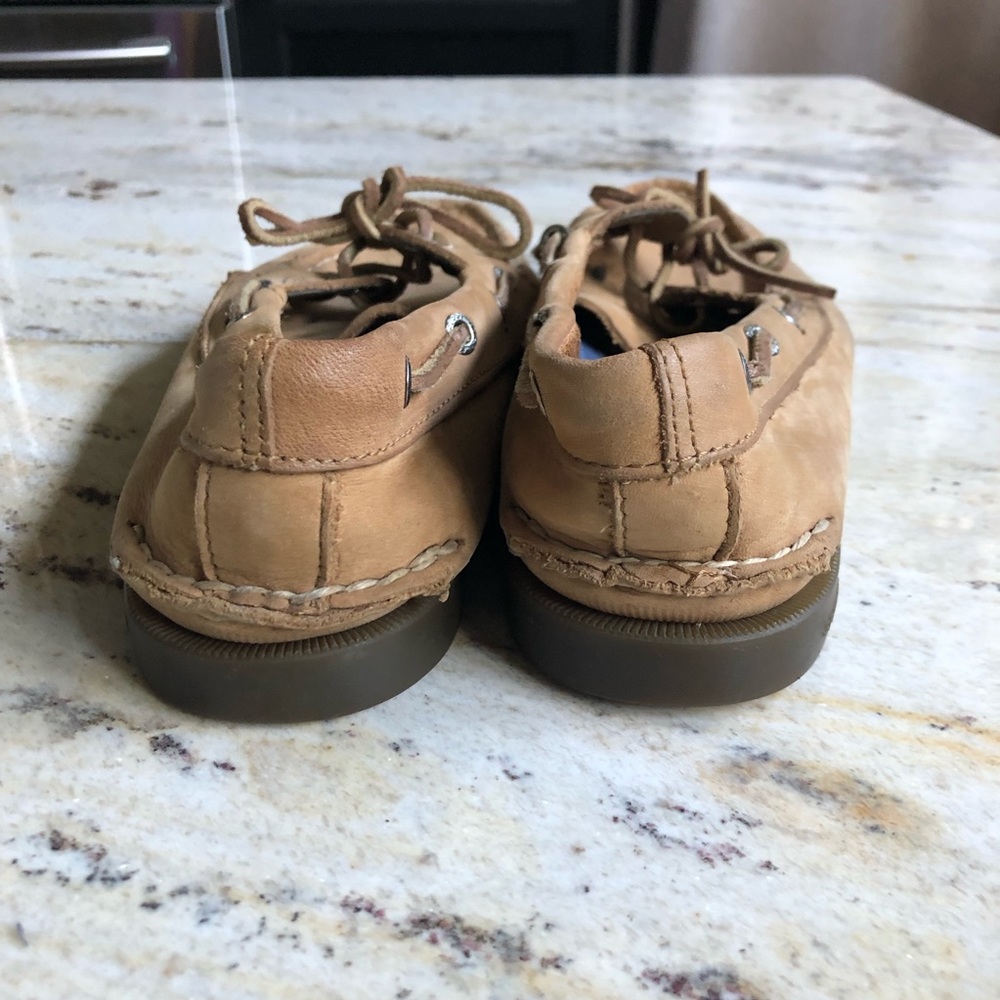 Sperry Top Siders. Size 7 - Picture 2 of 4